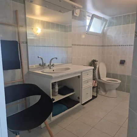 Apartment Independant 27m4 *