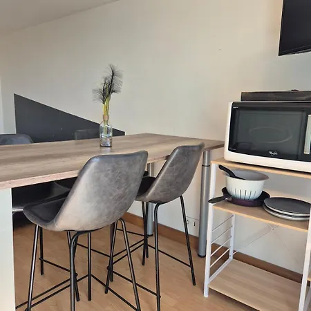 Independant 27m4 Apartment *